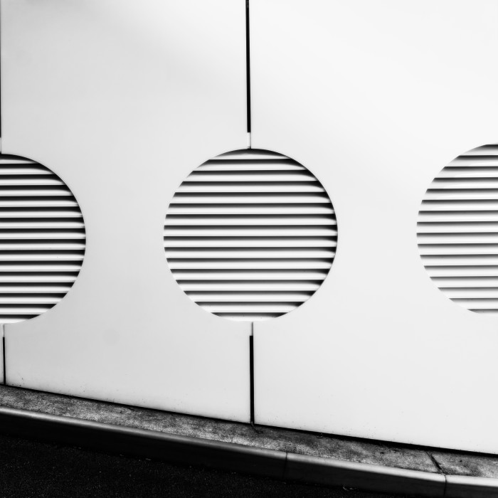 Klimaanlage mit drei runden Abzügen